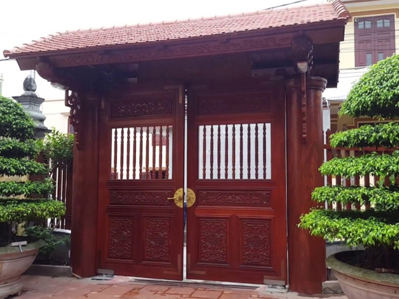 cổng biệt thự đẹp bằng gỗ 2
